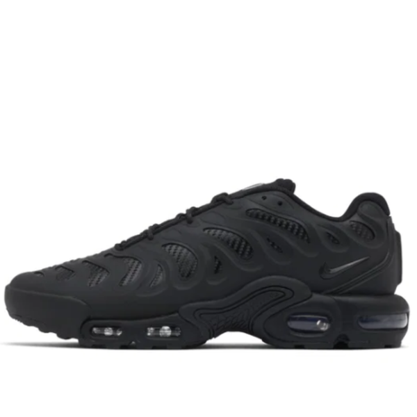 Nike Air Max Plus TN Drift Triple Black
