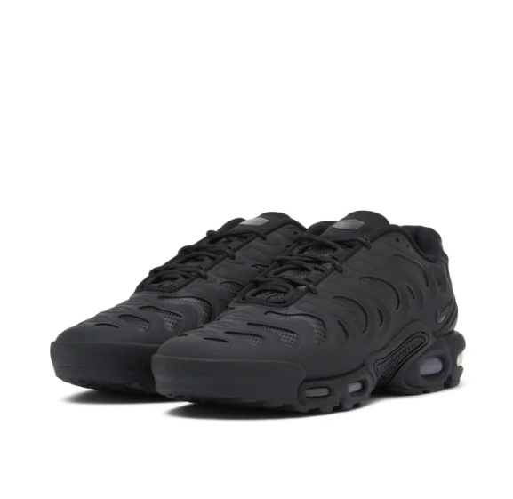 Nike Air Max Plus TN Drift Triple Black