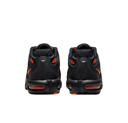 Nike Air Max Plus TN Drift Hyper Crimson